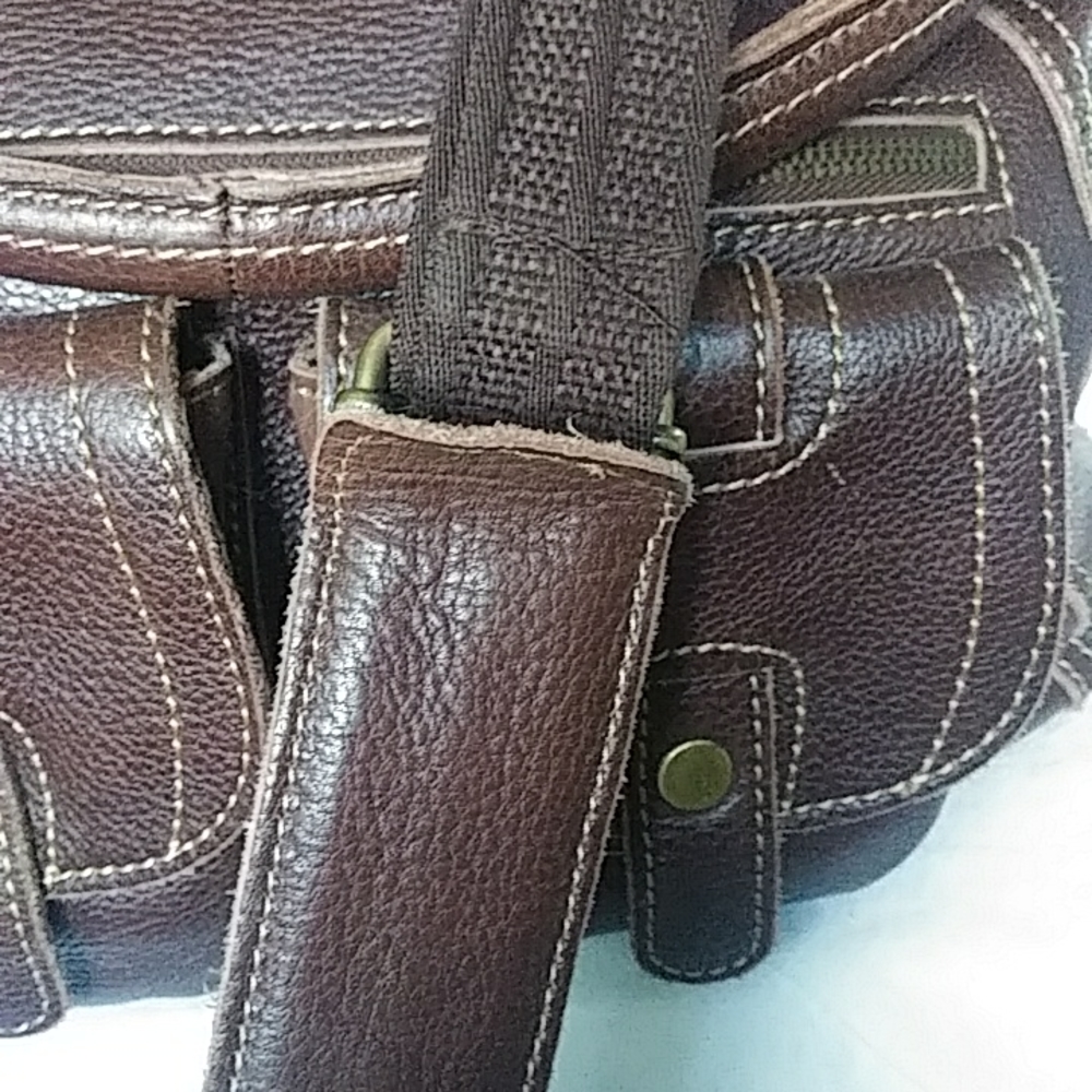 A P C Purse View 3